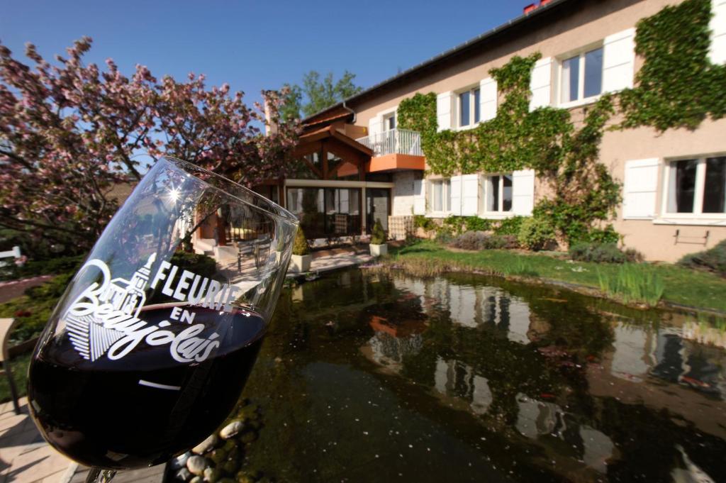 Logis Hotel Des Grands Vins フルーリー エクステリア 写真